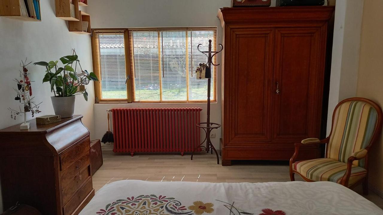 Chambre D'Hote De Caractere มูเรต์ ภายนอก รูปภาพ